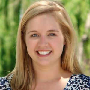 Meet your Posher, Caitlin